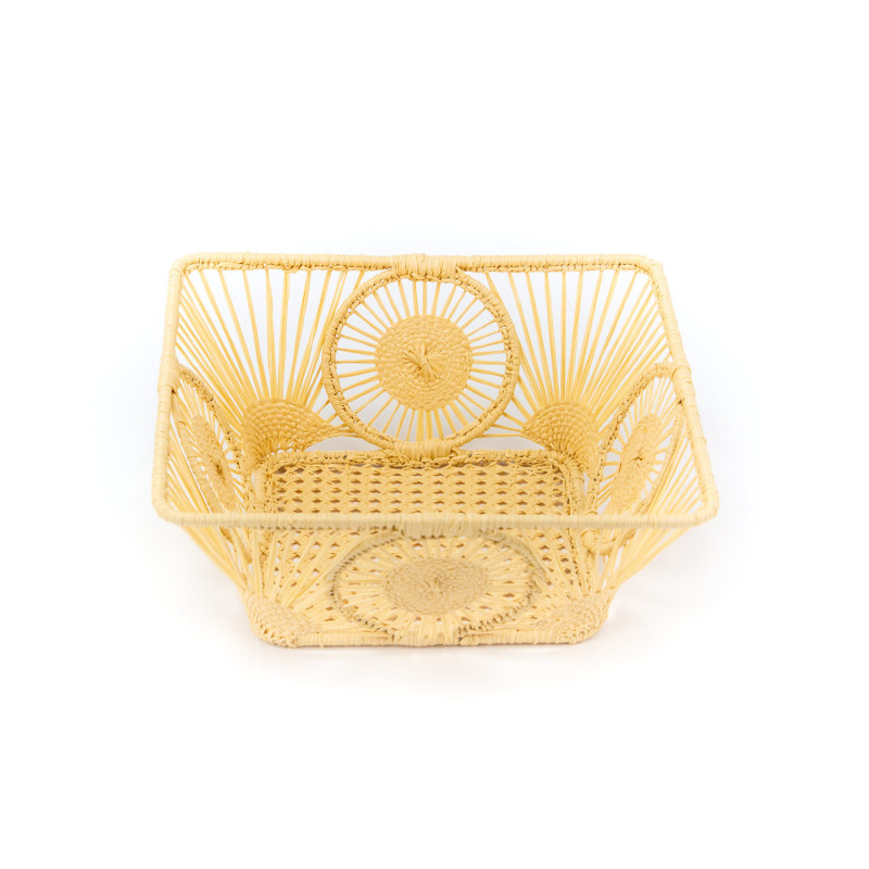 Square raffia bread basket Square raffia bread basket